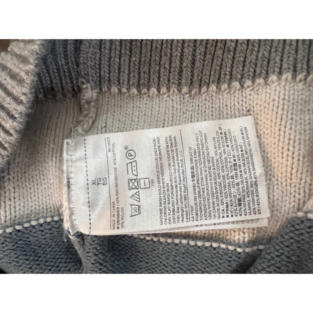 Banana Republic Striped Crew Neck Sweater XL Blue Gray White Long Sleeve - Picture 3 of 3
